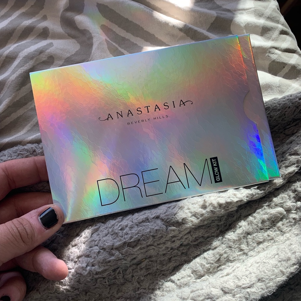 Anastasia Beverly Hills Glow Kit